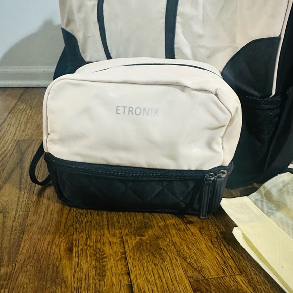 ETRONIK Rolling Duffle Bag with Wheels, Sz: 21 Inch - NWT - Picture 14 of 16